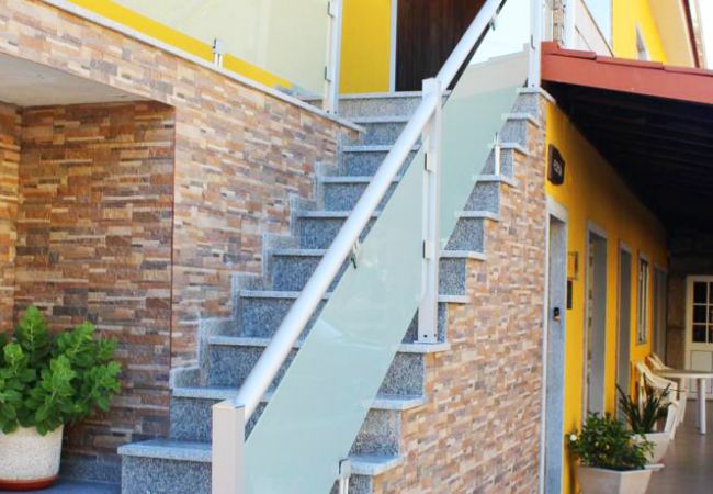 Quarto em Gerês - Quarto Lagoa c/ varanda - Pôr do Sol Quarto em Gerês - Quarto Lagoa c/ varanda - Pôr do Sol