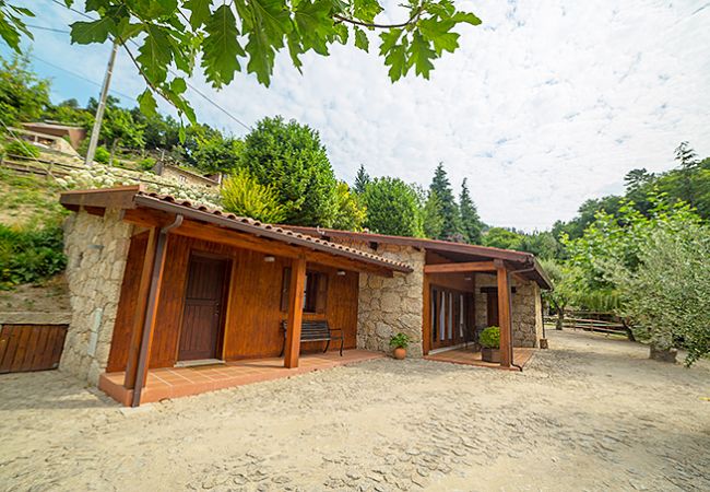 Villa em Gerês - Casa da Cachoeira - Villas do Agrinho