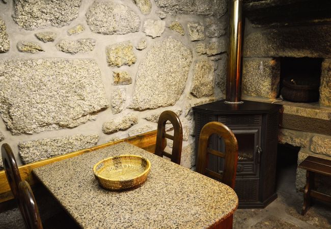 Casa rural em Campo do Gerês - Casa da Roseira T1 Casa rural em Campo do Gerês - Casa da Roseira T1