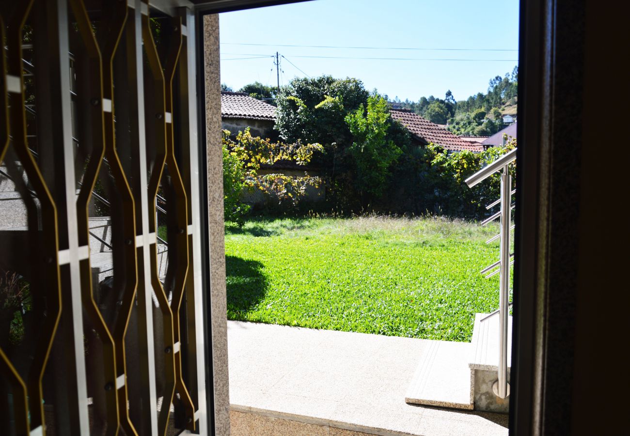 Casa rural em Gerês - Casa da Mineira T1