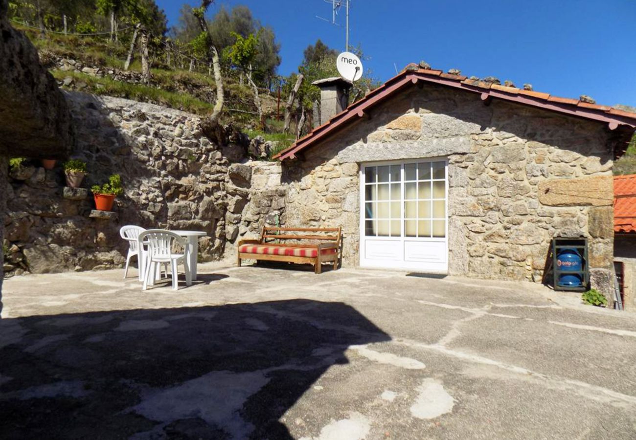 Casa rural em Gerês - Casa da Venda T1