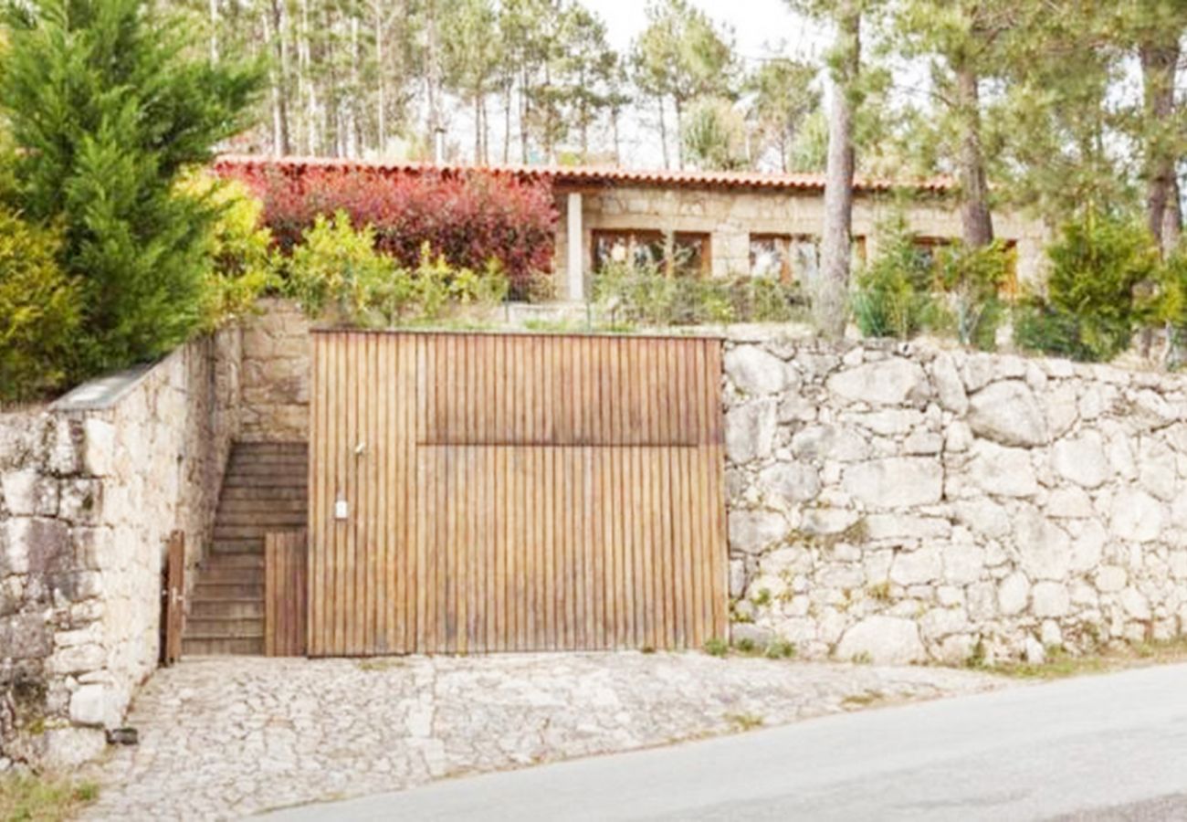 Casa rural em Gerês - Casa de Vilarinho