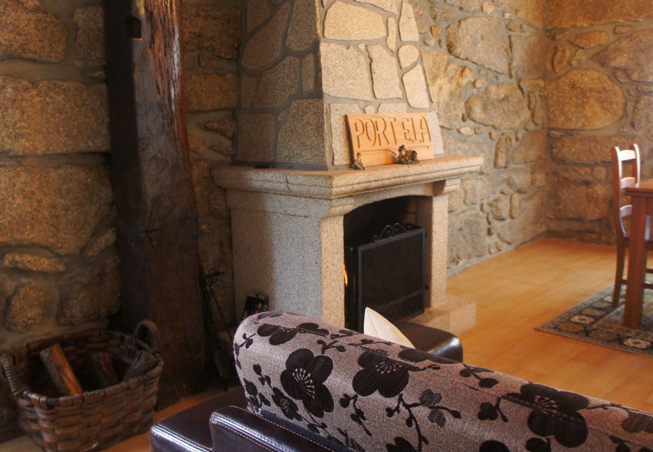 Casa em Gerês - Casa da Igreja T2