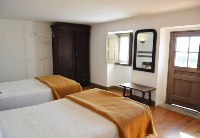 Casa rural em Gerês - Casa dos Bernardos T3 Casa rural em Gerês - Casa dos Bernardos T3