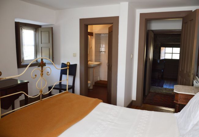 Casa rural em Gerês - Casa dos Bernardos T3 Casa rural em Gerês - Casa dos Bernardos T3