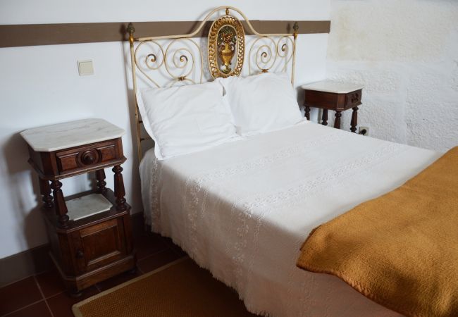 Casa rural em Gerês - Casa dos Bernardos T2 - Rés do Chão Casa rural em Gerês - Casa dos Bernardos T2 - Rés do Chão