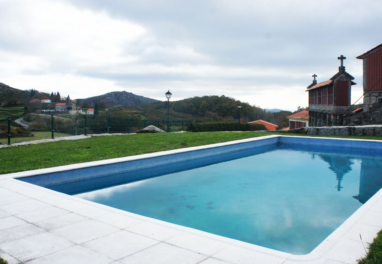 Casa rural em Gerês - Casa dos Bernardos T2 - Rés do Chão