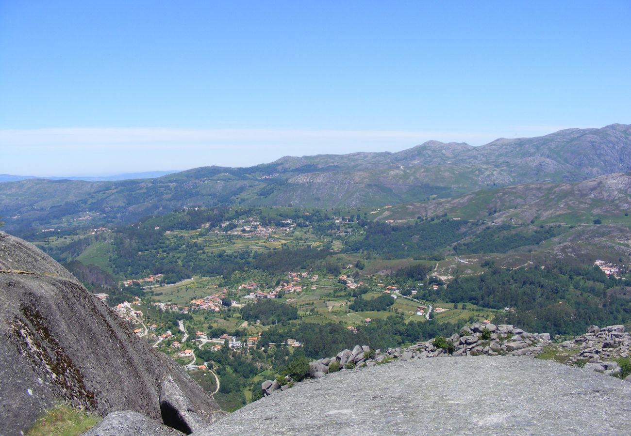 Casa rural em Gerês - Casa da Mineira T2