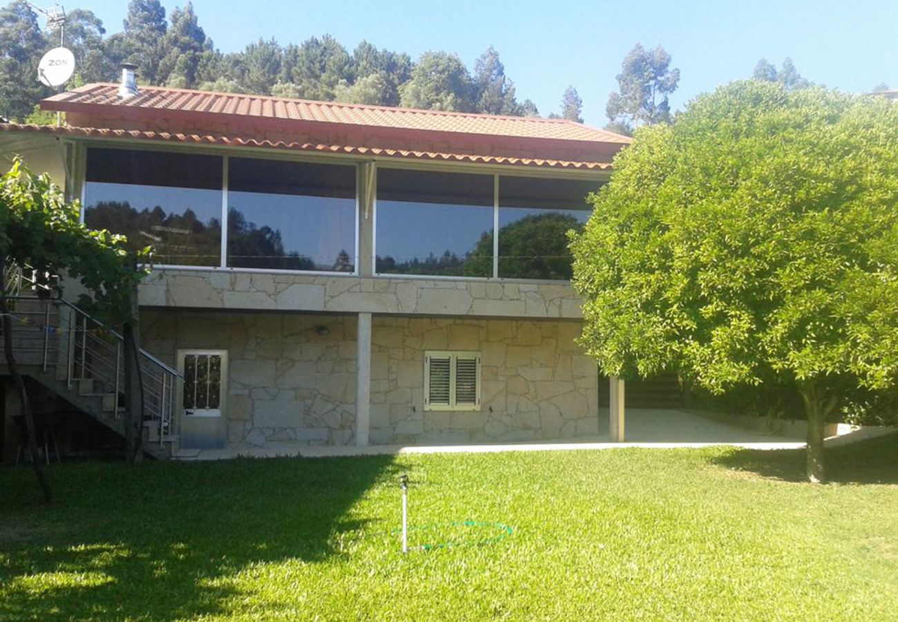 Casa rural em Gerês - Casa da Mineira T2