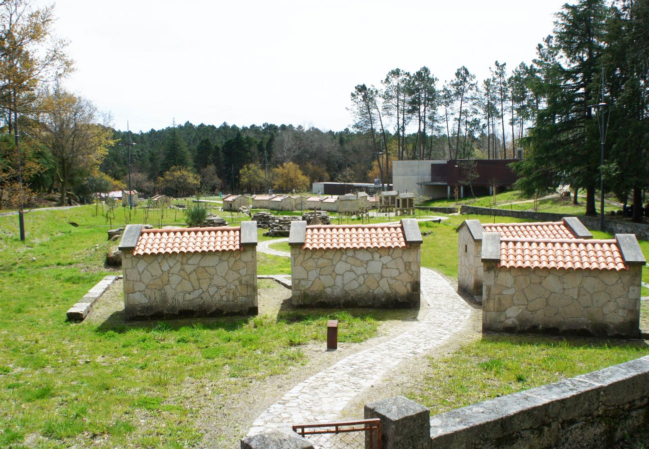 Bungalow em Arcos de Valdevez - Cabana do Tiaguinho