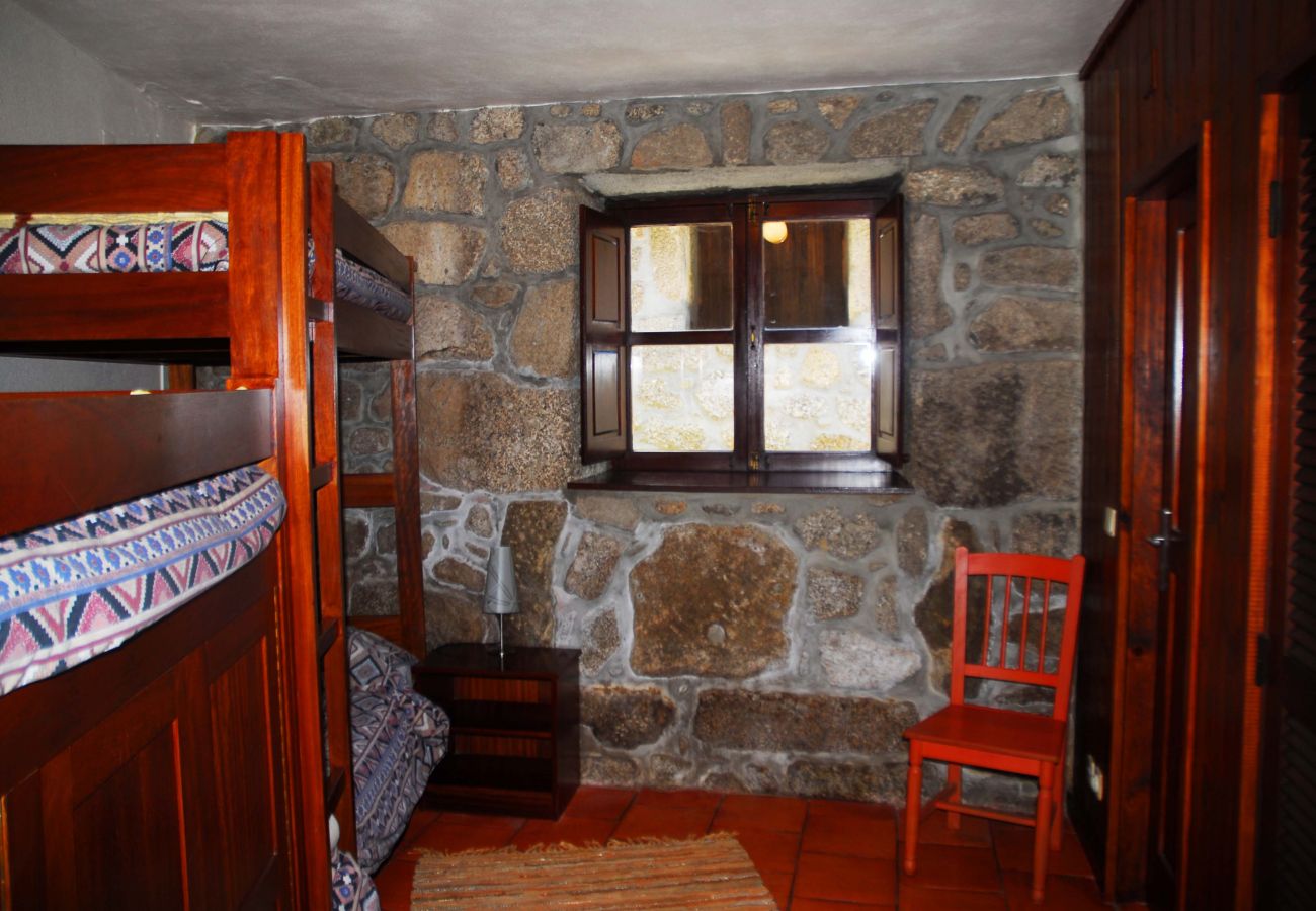 Casa em Gerês - Casa Poula - Água Montanha Lazer