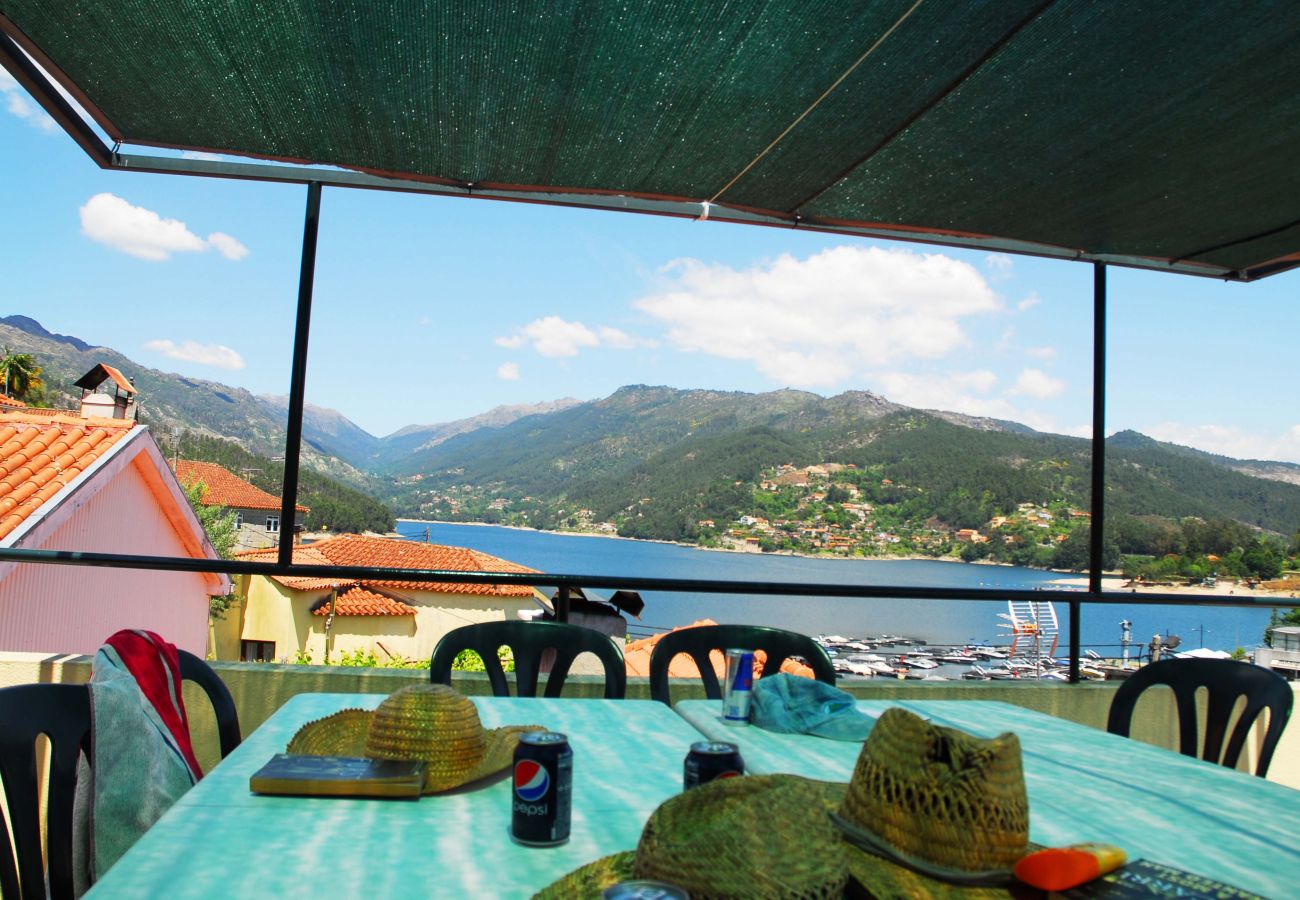 Casa em Gerês - Casa Poula - Água Montanha Lazer
