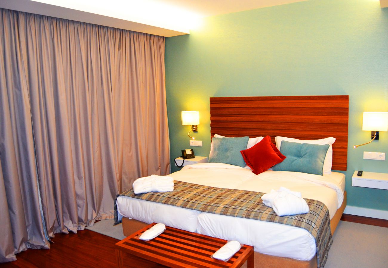 Quarto em Gerês - Hotel S. Bento **** Quarto Twin