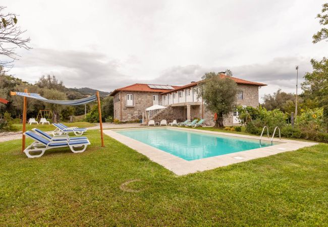 Casa rural em Arcos de Valdevez - Eido do Carvalhoso Casa rural em Arcos de Valdevez - Eido do Carvalhoso