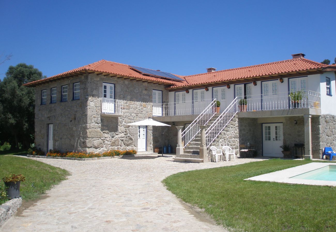 Casa rural em Arcos de Valdevez - Eido do Carvalhoso