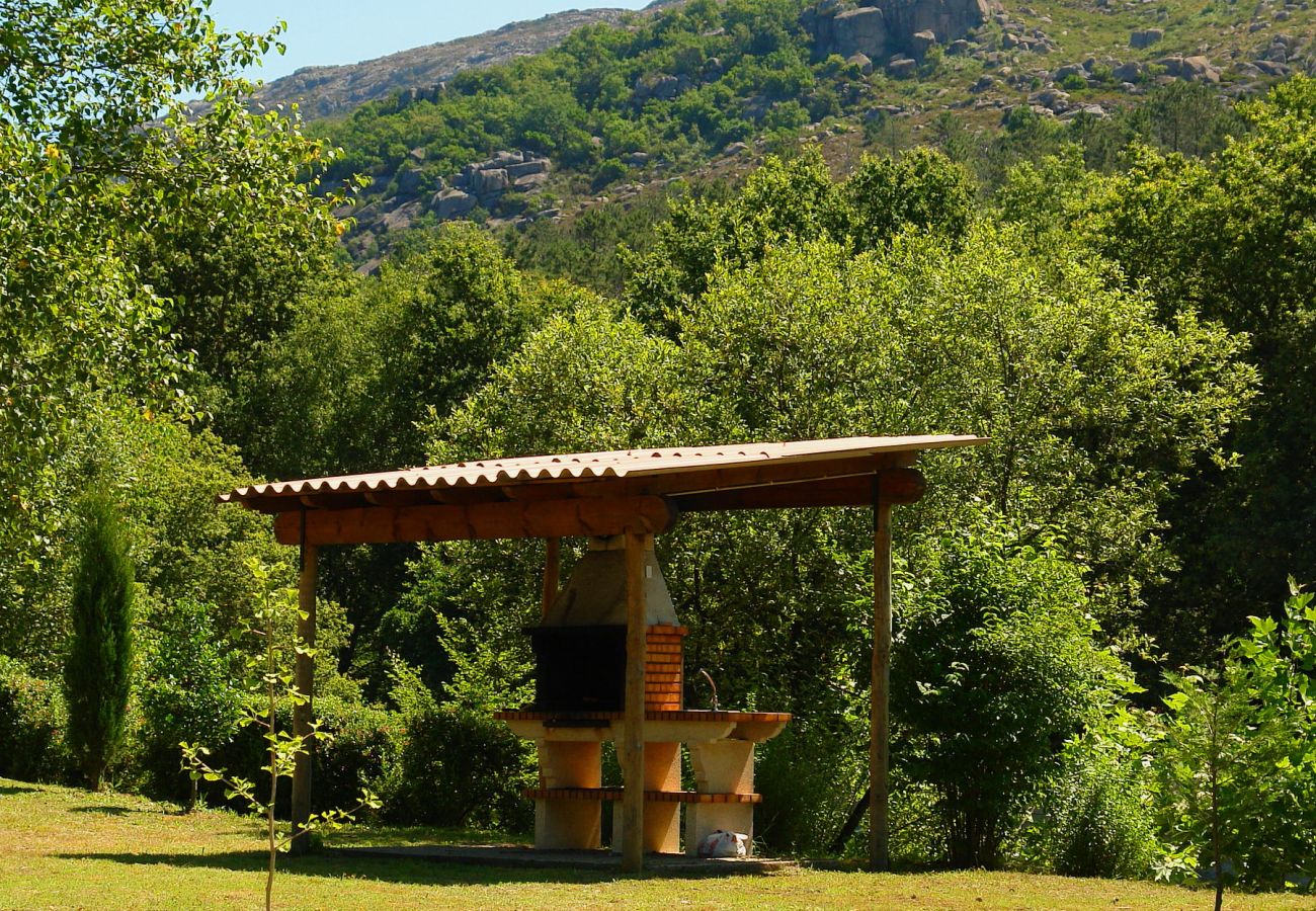 Bungalow em Campo do Gerês - Bungalows Serra do Geres