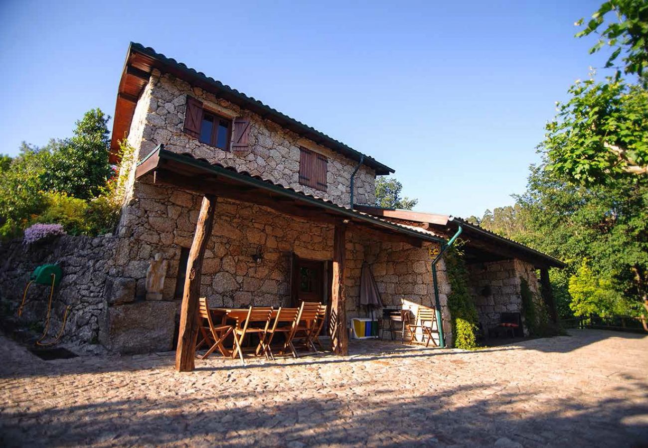 Villa em Gerês - Villa de Pedra - Quinta dos Carqueijais