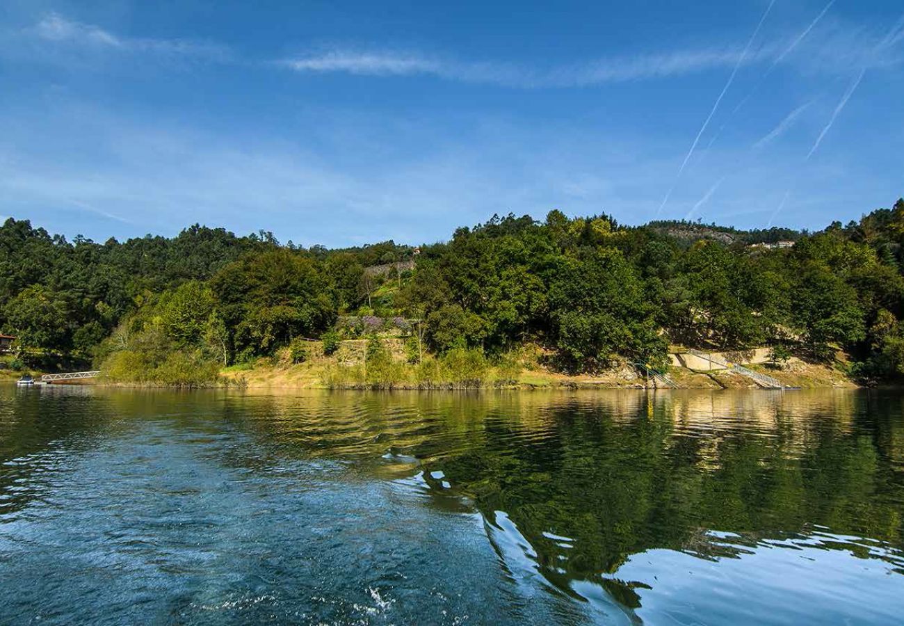 Villa em Gerês - Villa de Pedra - Quinta dos Carqueijais