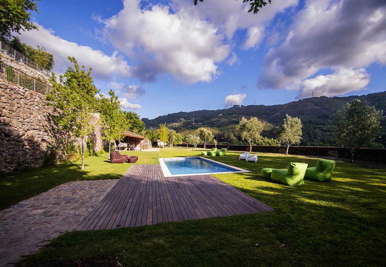 Villa em Gerês - Villa Panorâmica - Quinta dos Carqueijais