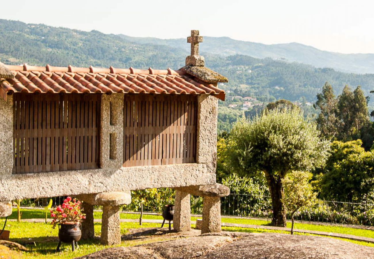 Casa rural em Arcos de Valdevez - Casa Grande T4 - Quinta do Toural