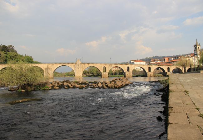 Bungalow em Arcos de Valdevez - Casa Adega T1 - Quinta do Toural