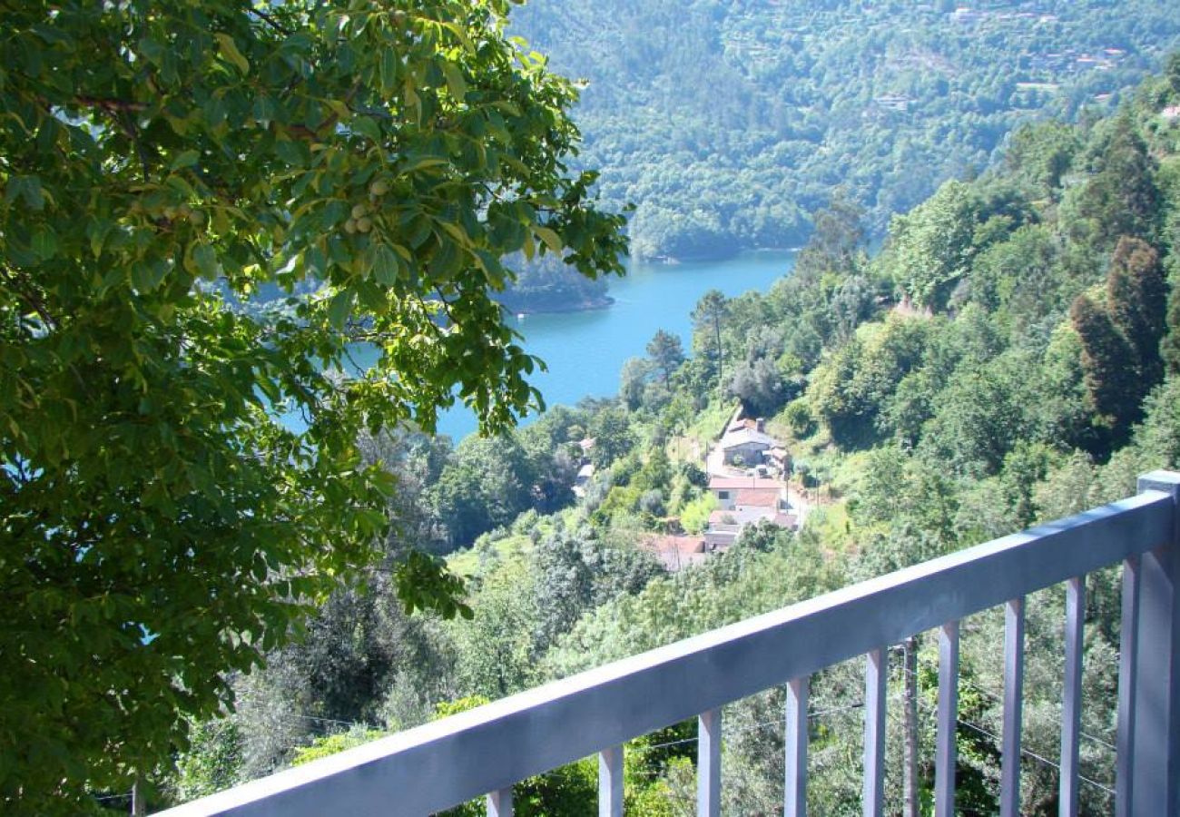 Casa em Gerês - Olival Póvoa do Varzim