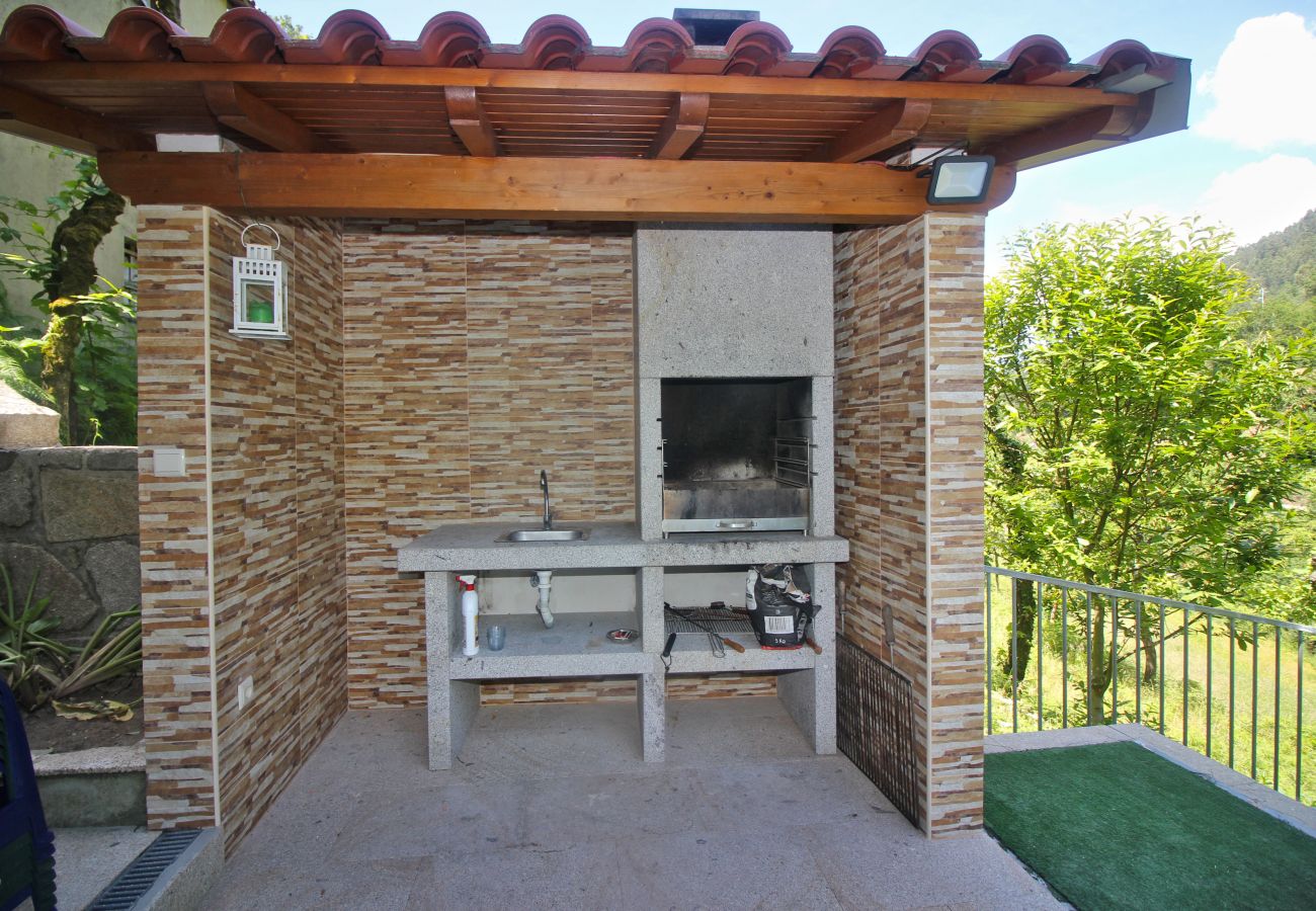 Casa em Terras de Bouro - Casa Ferreira