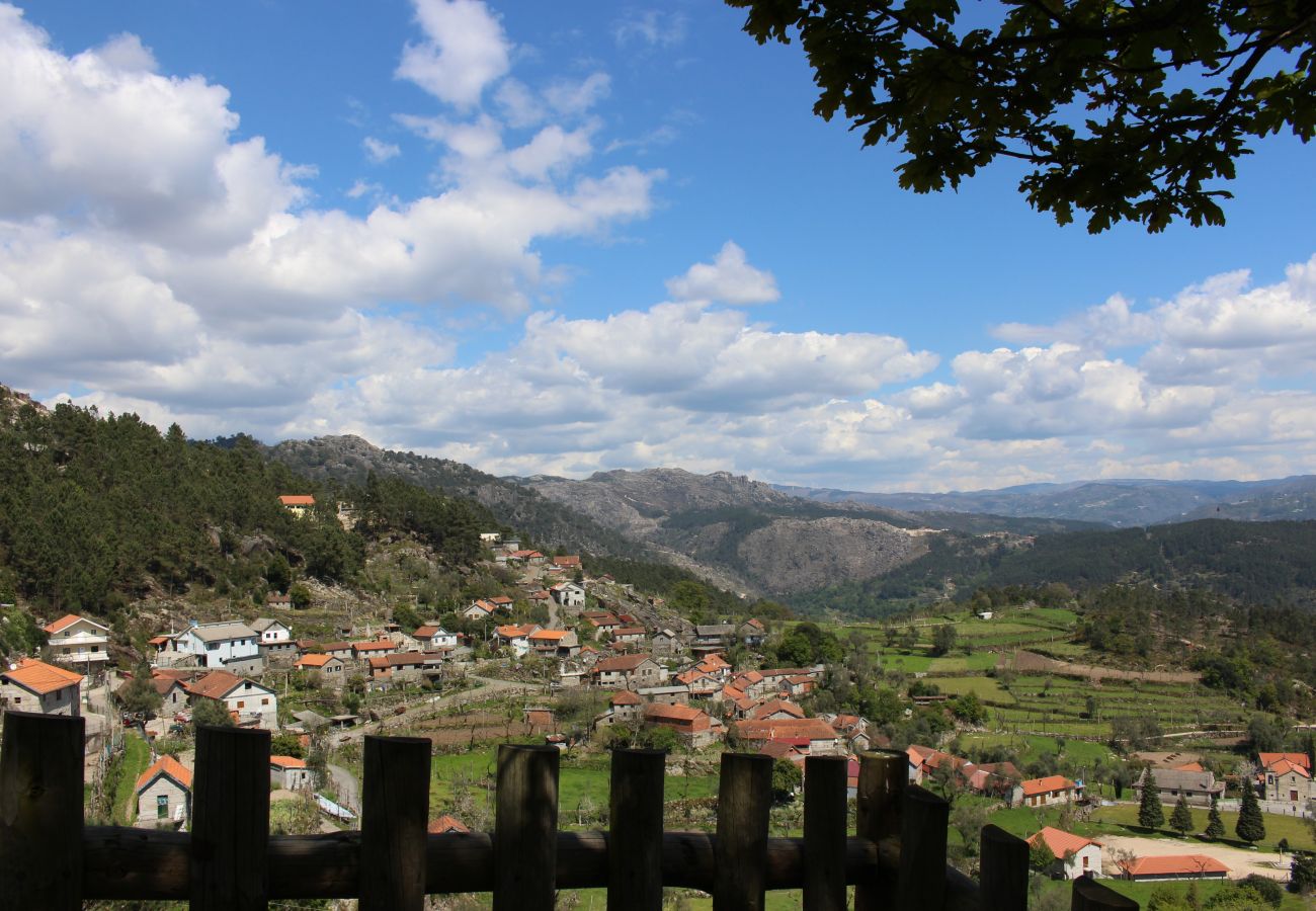 Bungalow em Gerês - Abrigo da Ermida - Casa do Criado