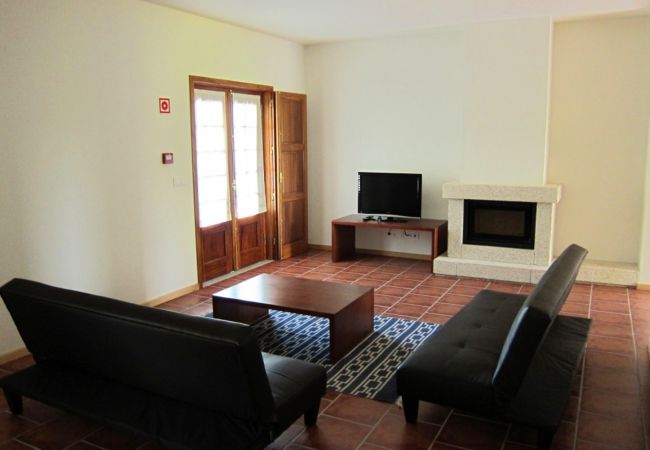 Casa em Amares - Casa das Alfaias - Quinta Vale do Homem Casa em Amares - Casa das Alfaias - Quinta Vale do Homem