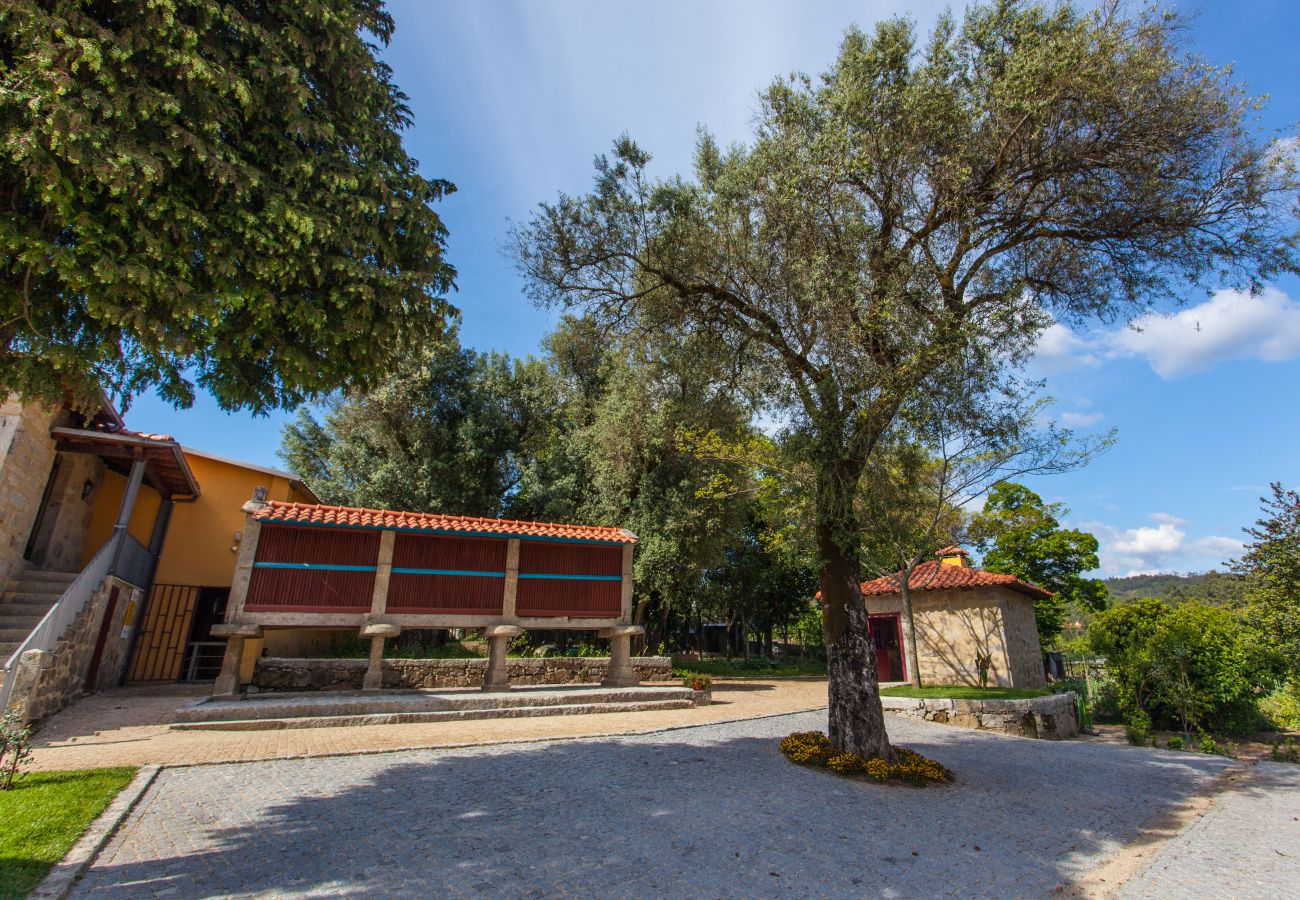 Casa rural em Amares - Casa do Garrafas