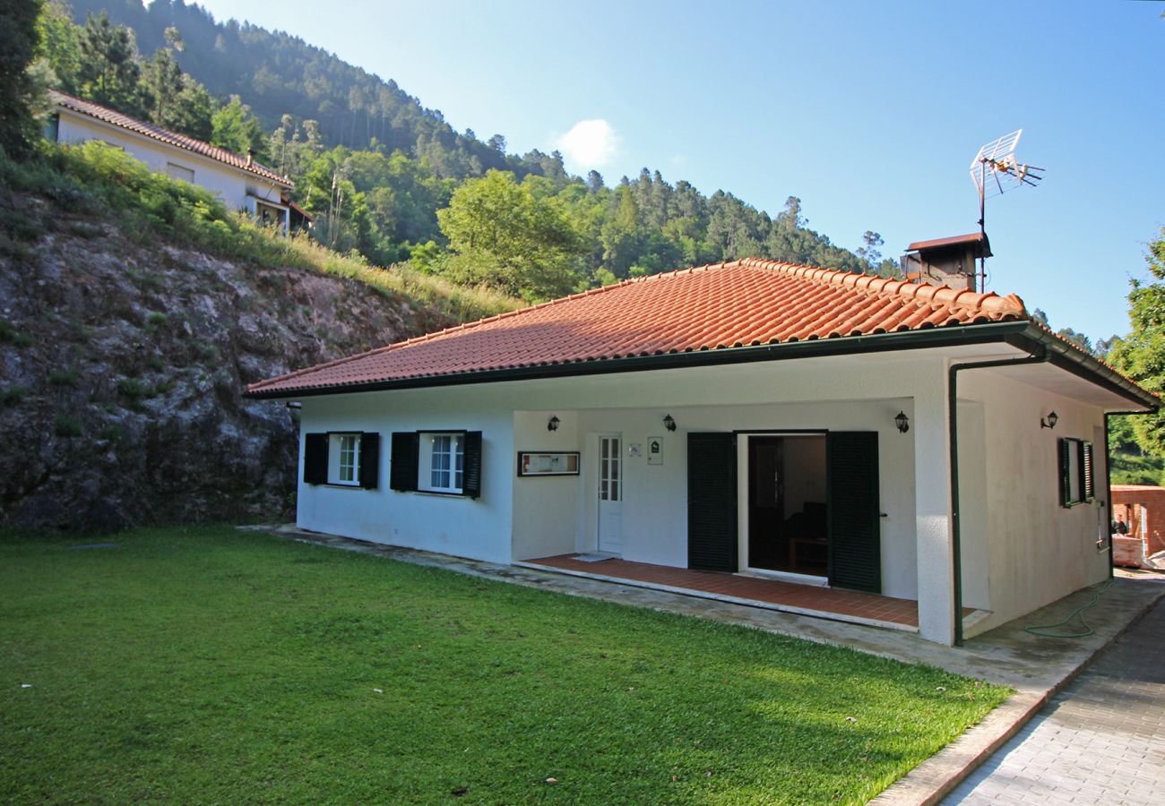 Casa em Gerês - Vivenda Príncipe T3