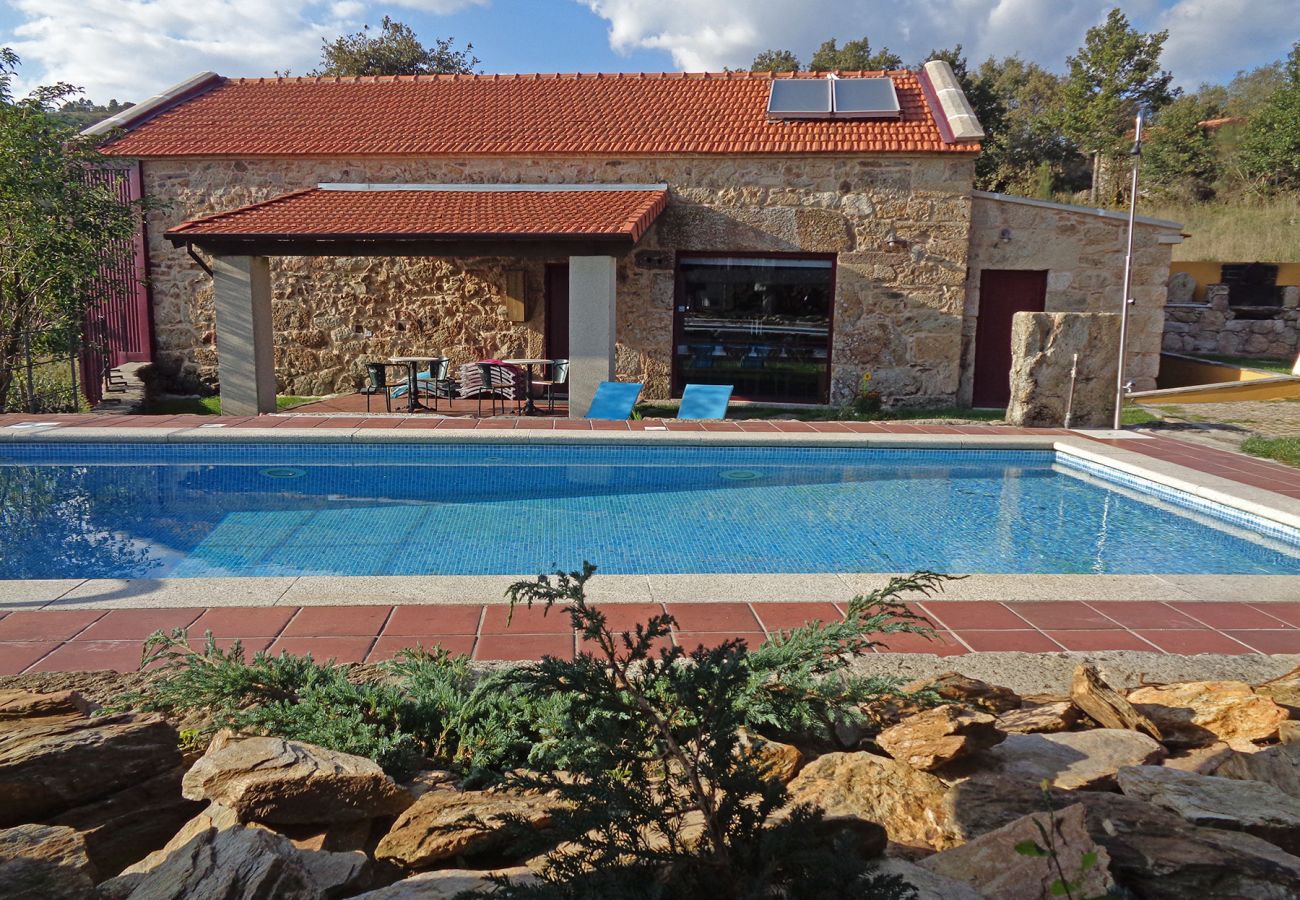 Casa rural em Montalegre - Casa Entre-Palheiros