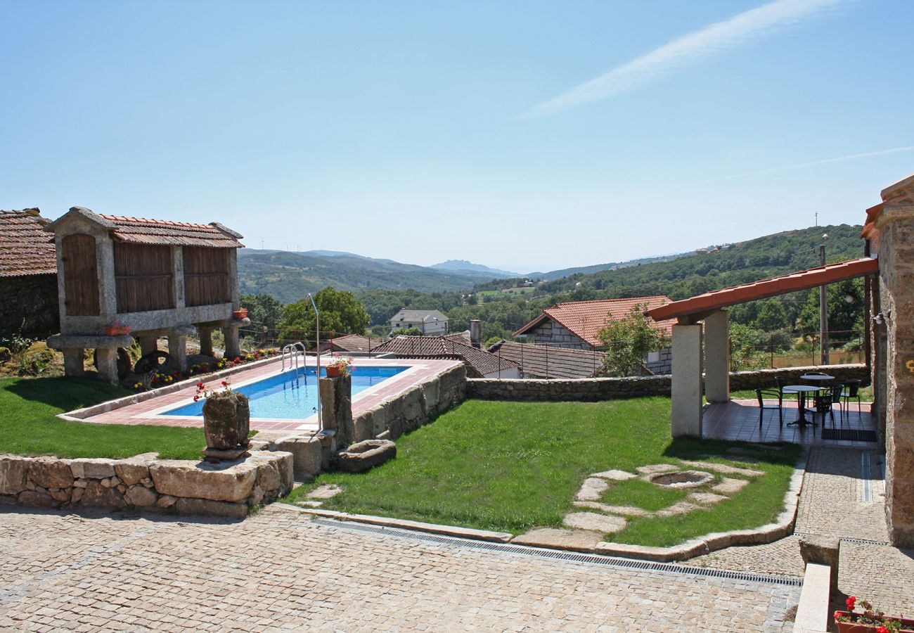 Casa rural em Montalegre - Casa Entre-Palheiros