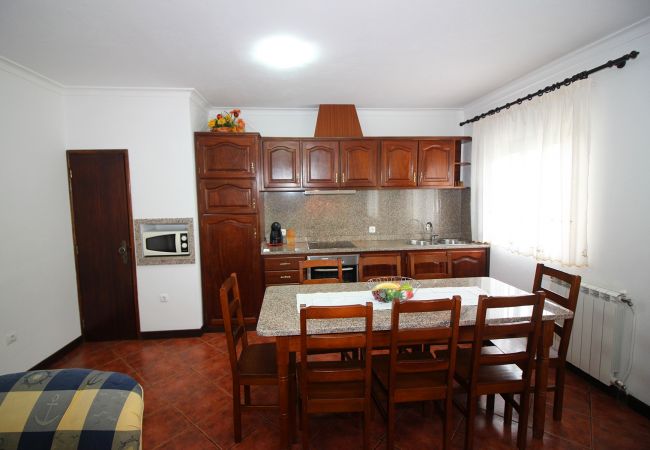 Apartamento em Gerês - Apartamento T3 - Casa Feijão Apartamento em Gerês - Apartamento T3 - Casa Feijão