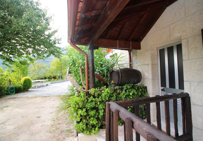 Apartamento em Gerês - Apartamento T0 - Casa Feijão