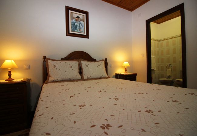 Apartamento em Gerês - Apartamento T0 - Casa Feijão Apartamento em Gerês - Apartamento T0 - Casa Feijão