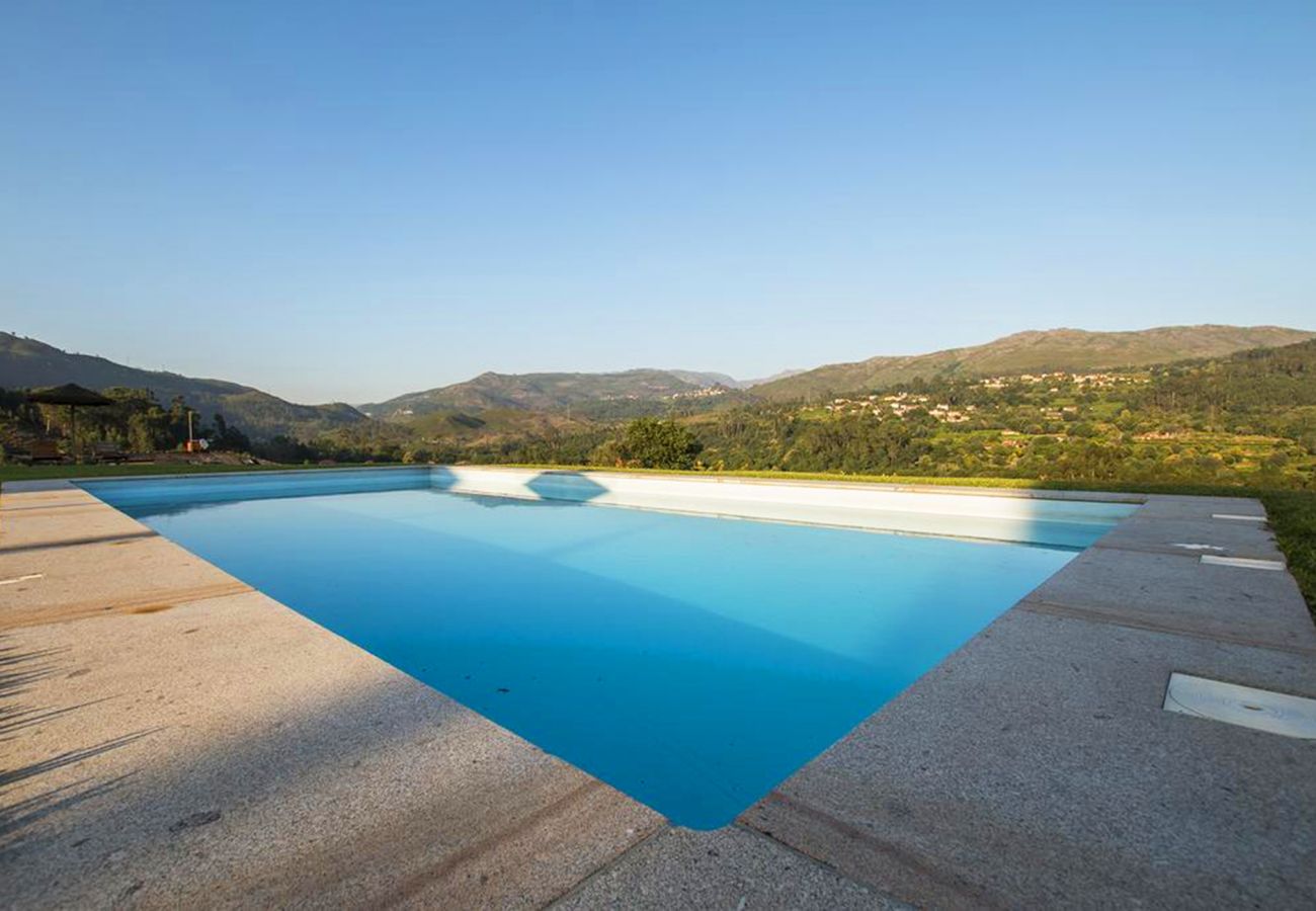 Casa rural em Arcos de Valdevez - T0 Casas São Martinho