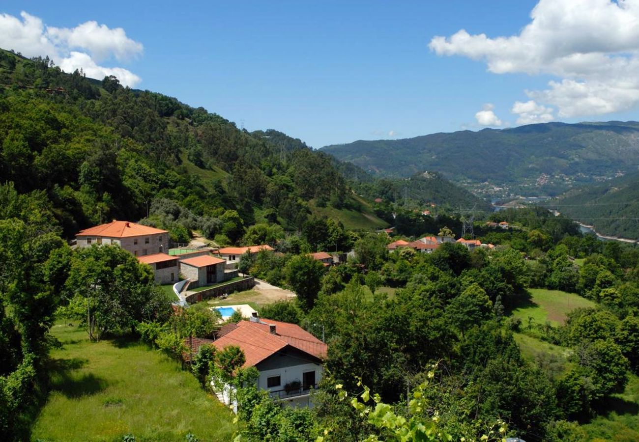 Casa rural em Vieira do Minho - Casa da Cabana - Aldeia de Louredo