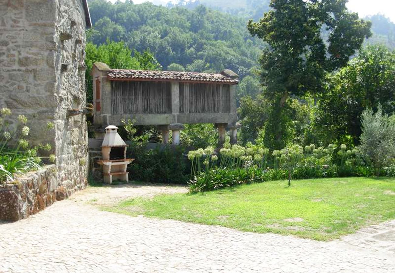 Casa rural em Vieira do Minho - Casa da Cabana - Aldeia de Louredo