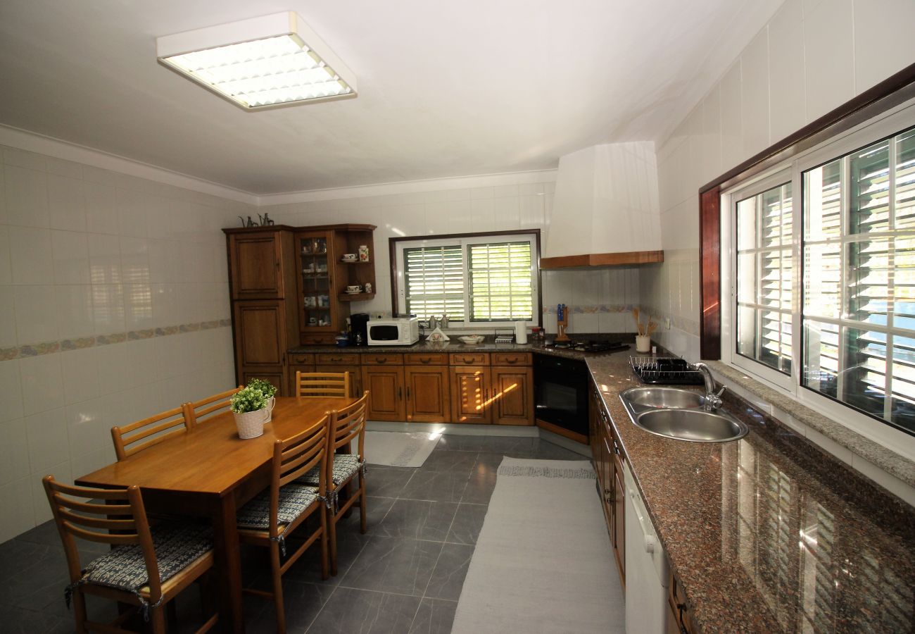 Casa em Terras de Bouro - Casa de Moure