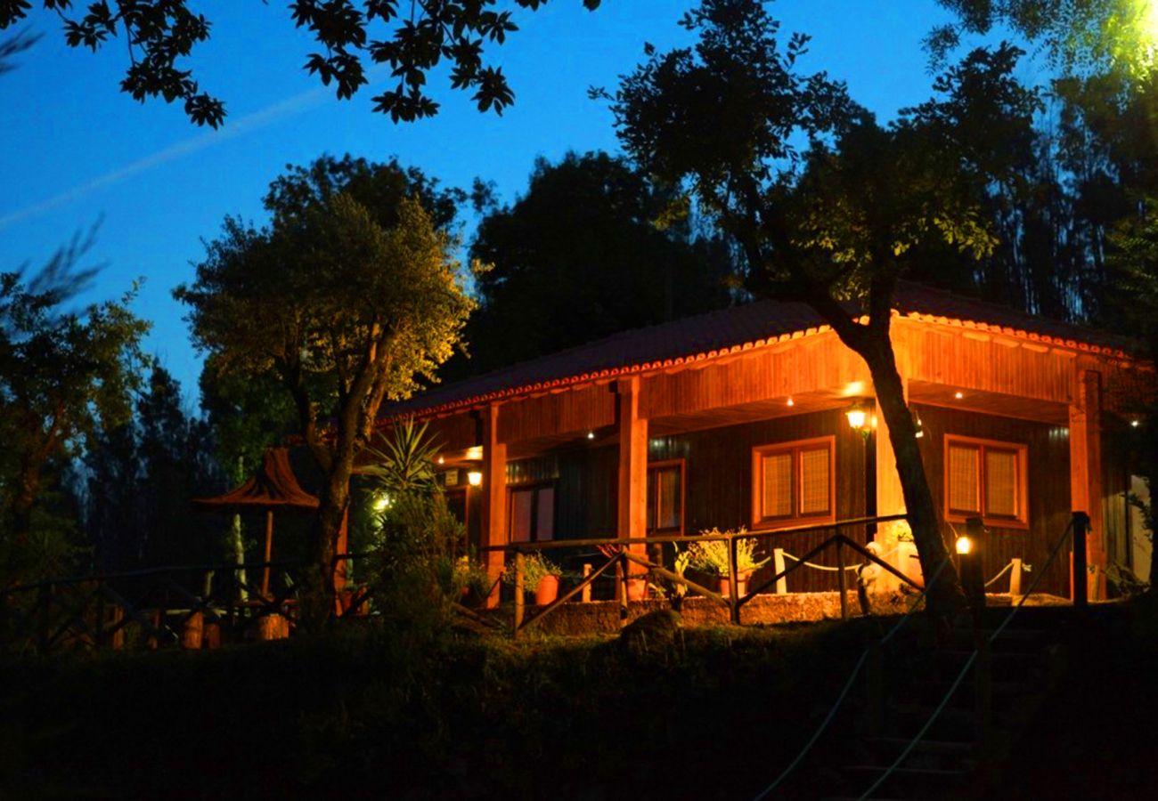 Casa em Vila Verde - Casa Rainha - Quinta Leiras de Mondim