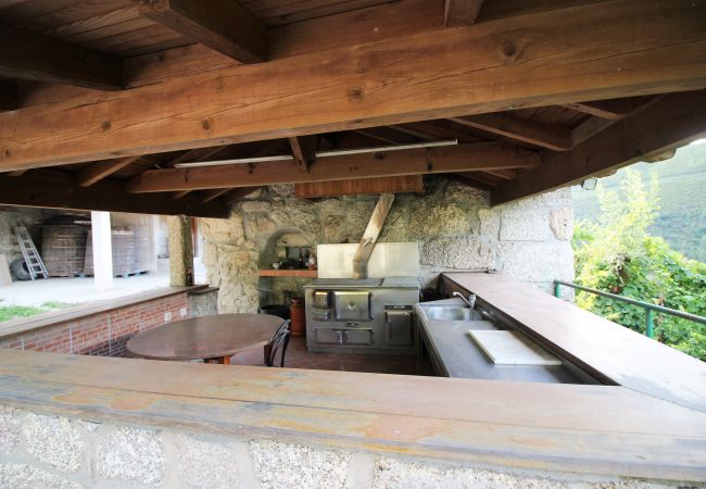 Casa rural em Terras de Bouro - Casa da Adega - Quinta da Portela Casa rural em Terras de Bouro - Casa da Adega - Quinta da Portela