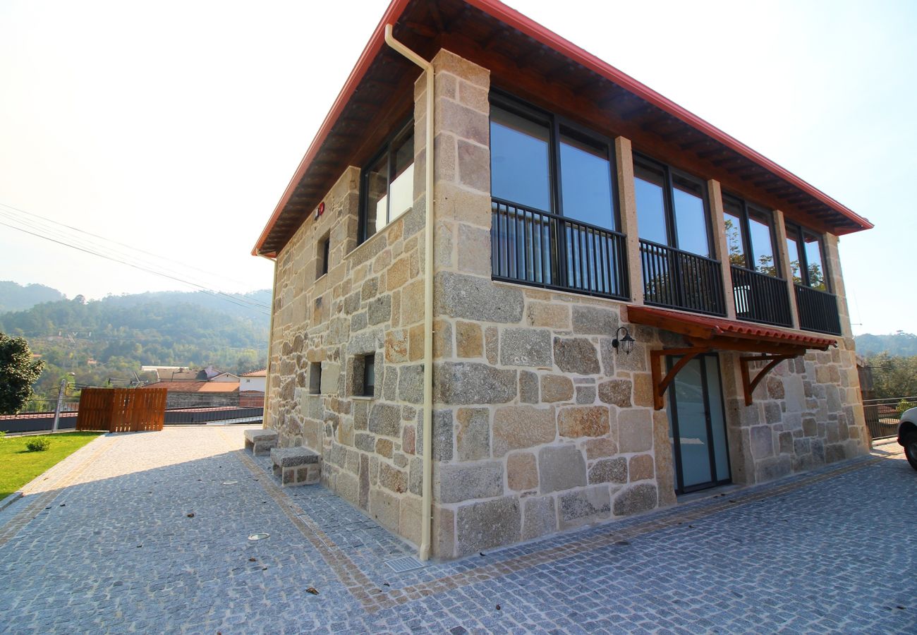 Casa em Terras de Bouro - Casa Alçino - Turismo Rural Peixoto