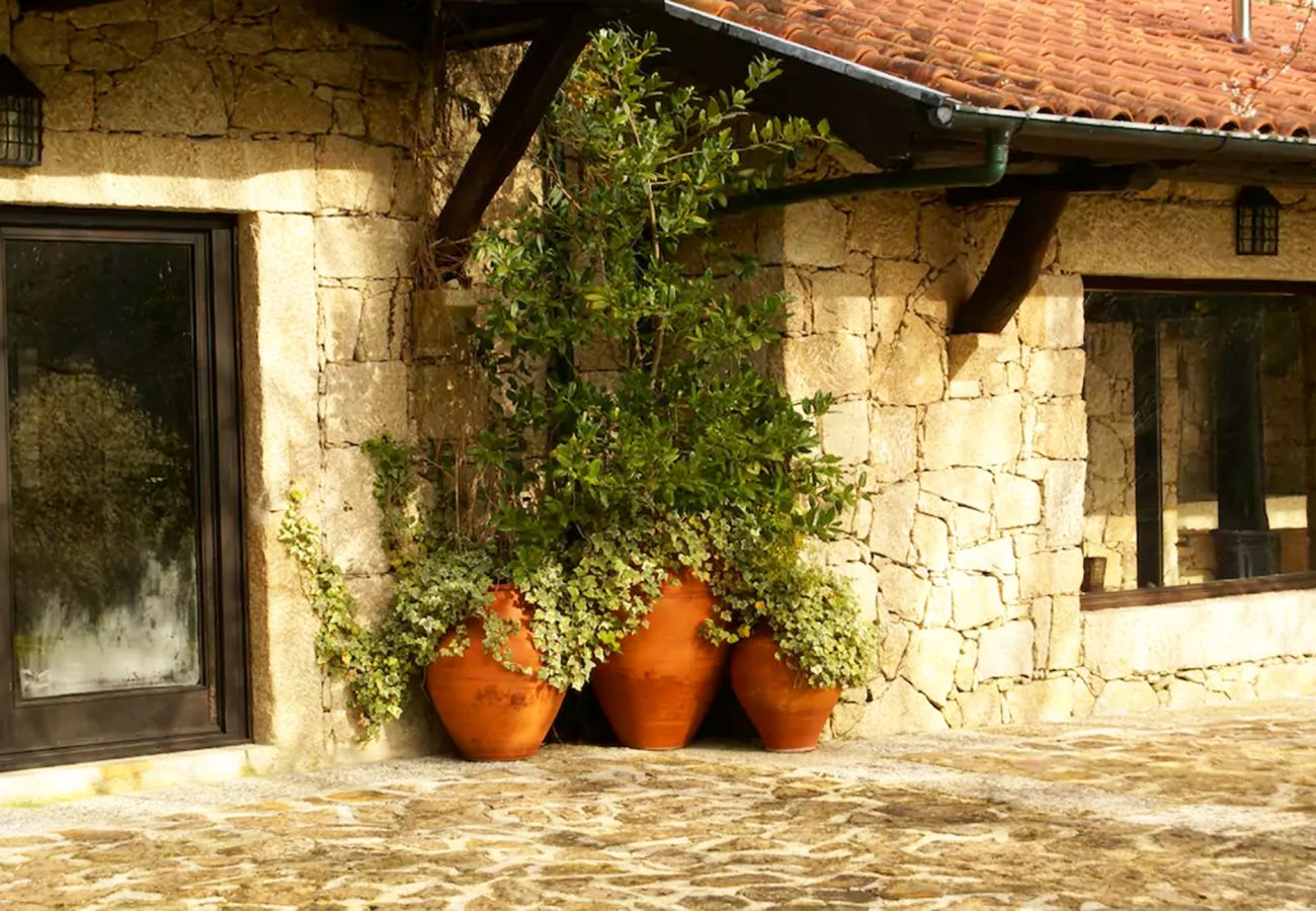 Casa rural em Gerês - Quinta do Caneiro