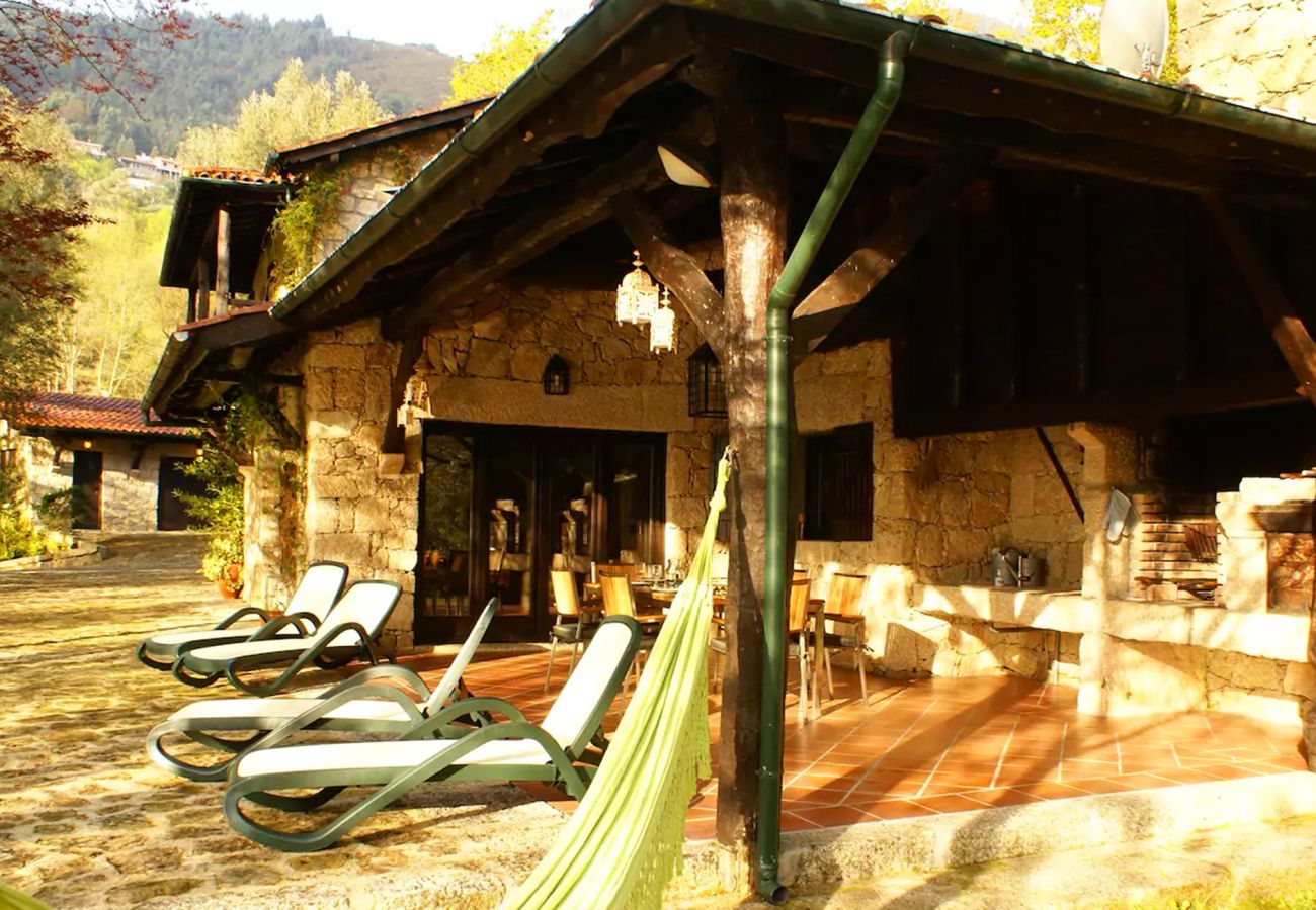 Casa rural em Gerês - Quinta do Caneiro