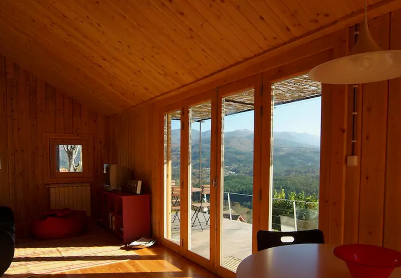 Bungalow em Arcos de Valdevez - Casa da Cerejeira - Casas de Além Ecoturismo