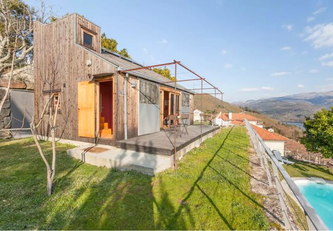 Bungalow em Arcos de Valdevez - Casa da Piscina - Casas de Além Ecoturismo