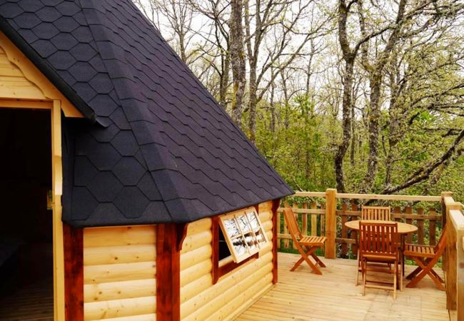 Bungalow em Montalegre - Bungalow Casa na Árvore - Nomad Planet Bungalow em Montalegre - Bungalow Casa na Árvore - Nomad Planet