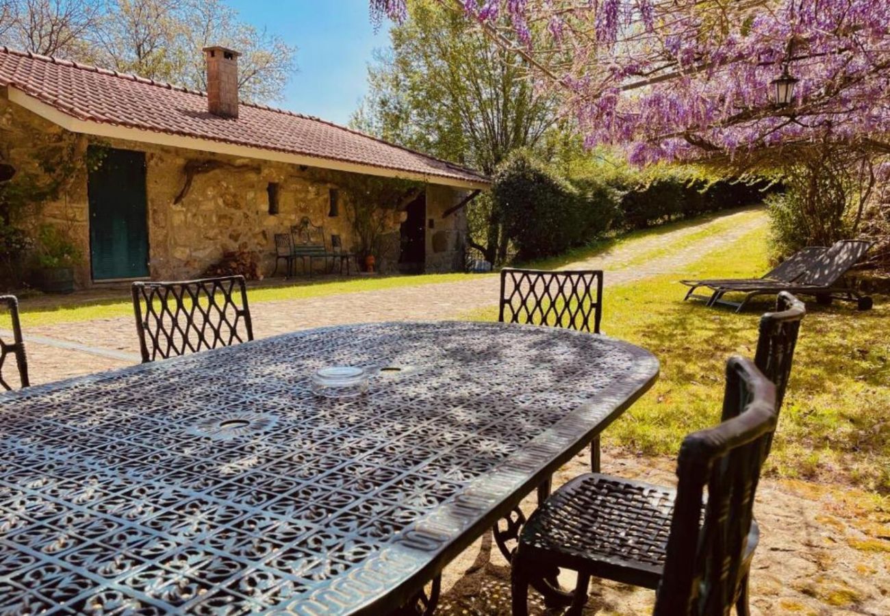 Casa rural em Arcos de Valdevez - Casa do Rio - Eido do Pomar