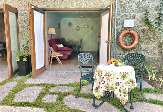 Casa rural em Arcos de Valdevez - Casa do Pomar Vista Jardim - Eido do Pomar Casa rural em Arcos de Valdevez - Casa do Pomar Vista Jardim - Eido do Pomar